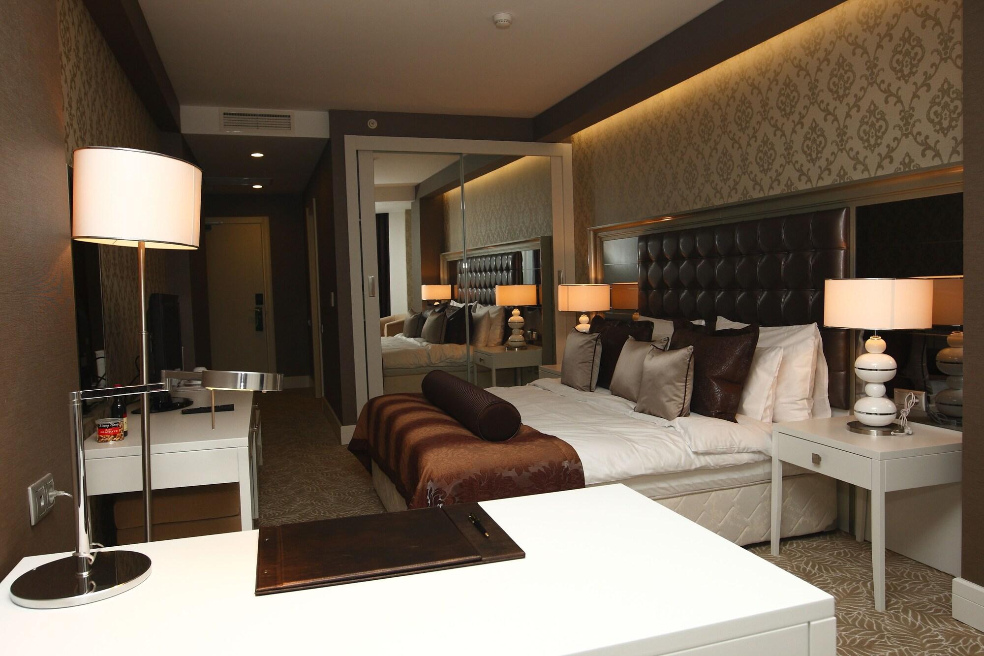Qafqaz Baku City Hotel & Residences מראה חיצוני תמונה
